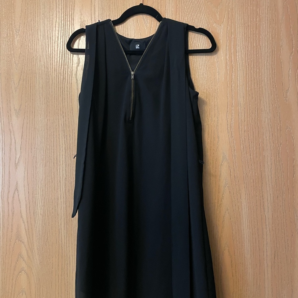 Iz Byer Black Sleeveless Sheath Midi Dress